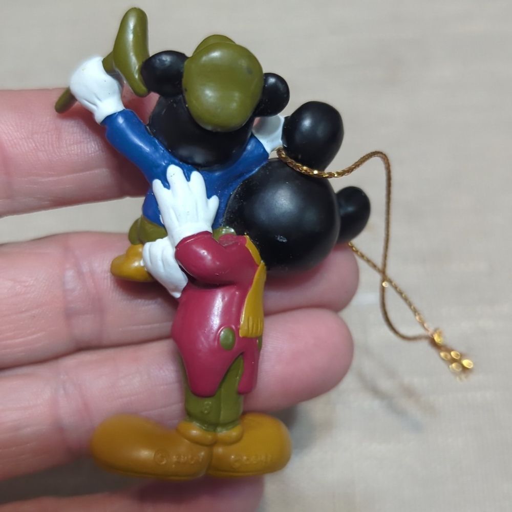 Disney Channel Mickey Mouse Watch, pin and Ornament Set - Picture 5 of 10